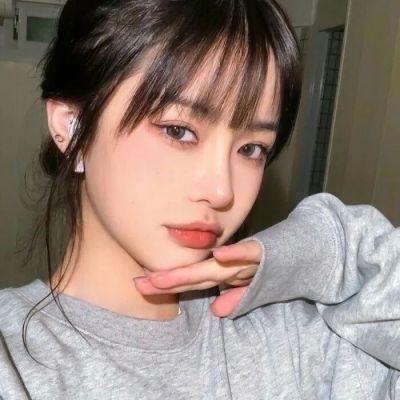 我被困在同一天十万年